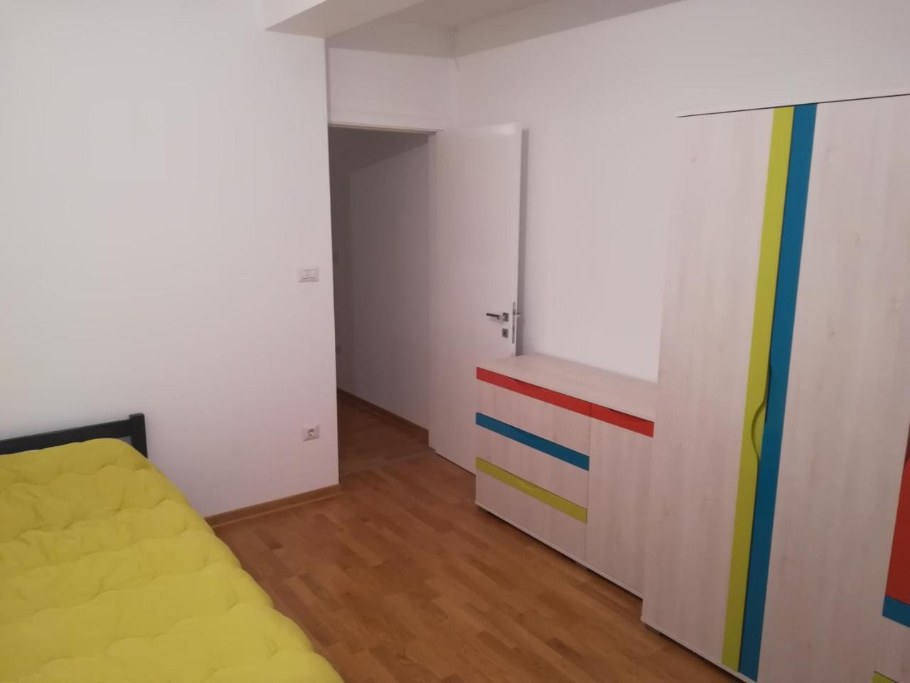 Appartamento Butterfly Čačak Esterno foto